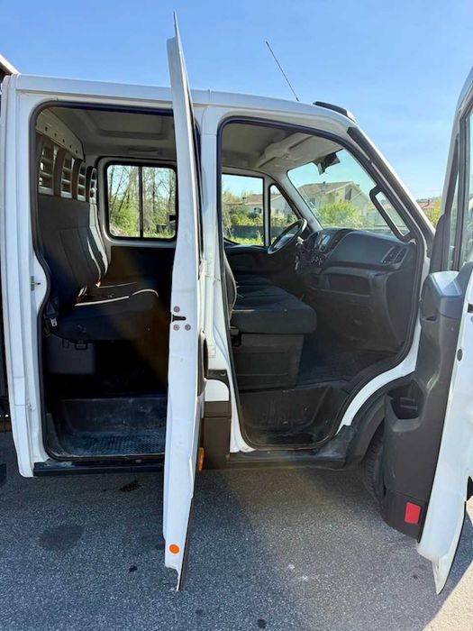IVECO Daily 35 S14 Cabine Dupla, 7 lugares, AC, 2019, 110.000 Km