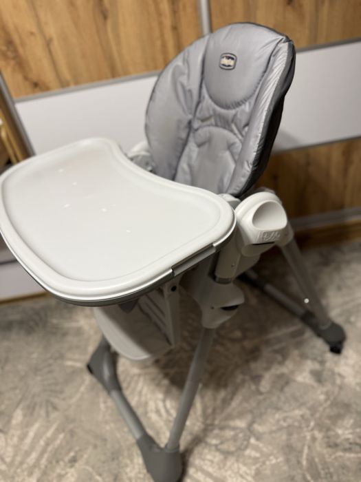 Годувальний стільчик Chicco Polly