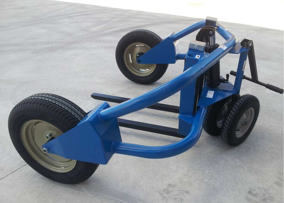 Porta-paletes NOVO Todo-o-Terreno CONHERSA 1500kg Rodas Pneumáticas LL29