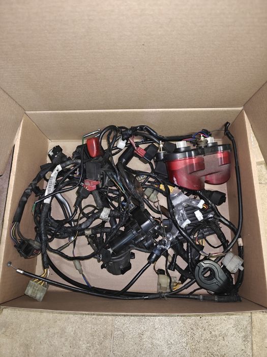 Peças - Kawasaki ZX9R '98