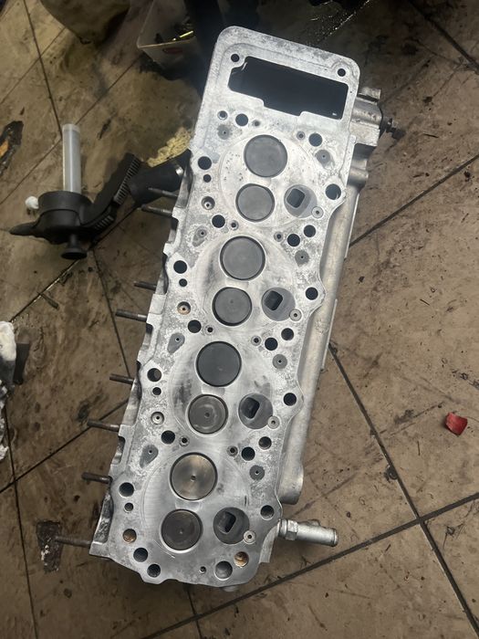 Glowica Mitshubishi canter 2.8 td