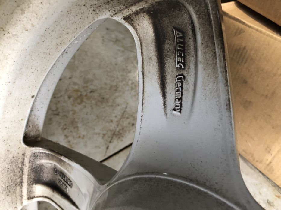 Диски R18-4шт 5/108 8J ET40 Alutec оригинал с Германии в наличие!