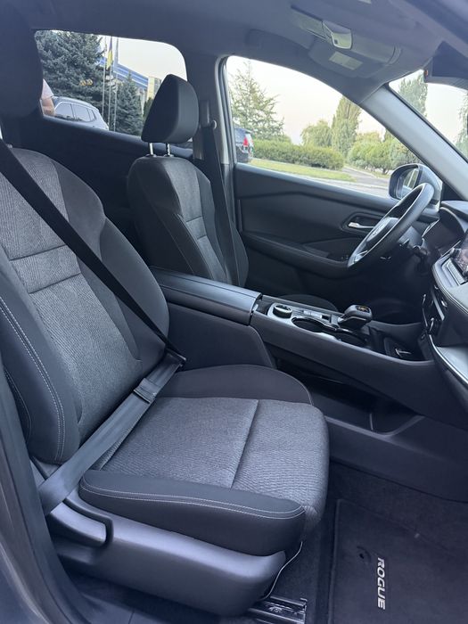 Продам Nissan Rogue T33 AWD
