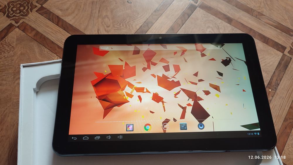 Планшет 10.1" IPS экран