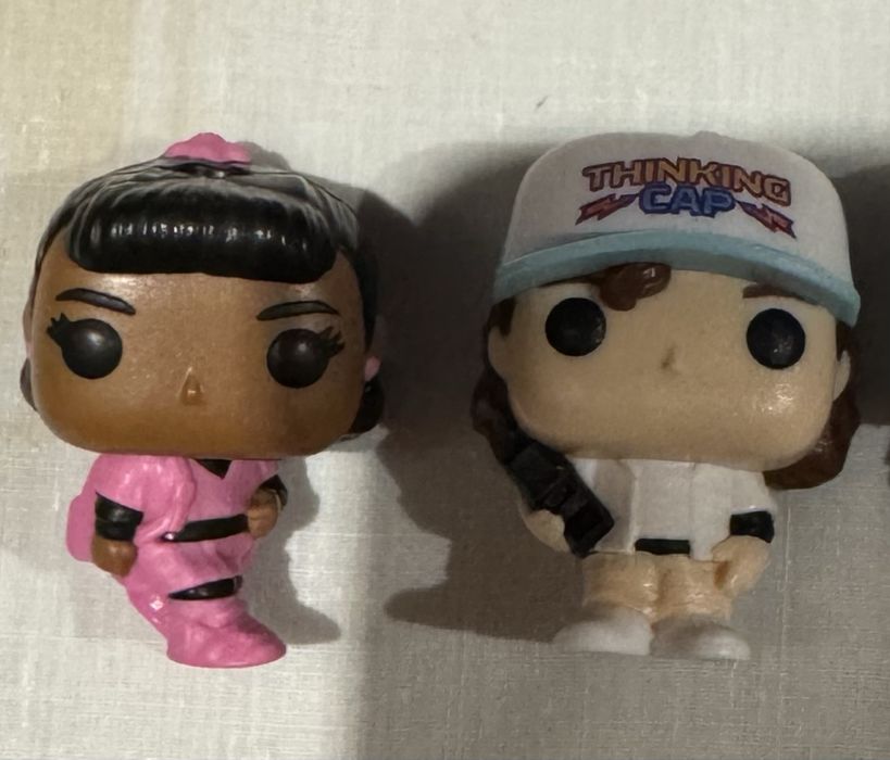 Фігурки дивні дива