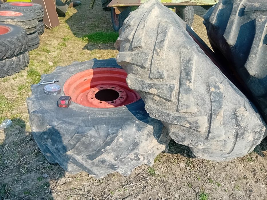 Kolo opona 18.4 r 30 claas mercator  new holland john derre  deutz fah