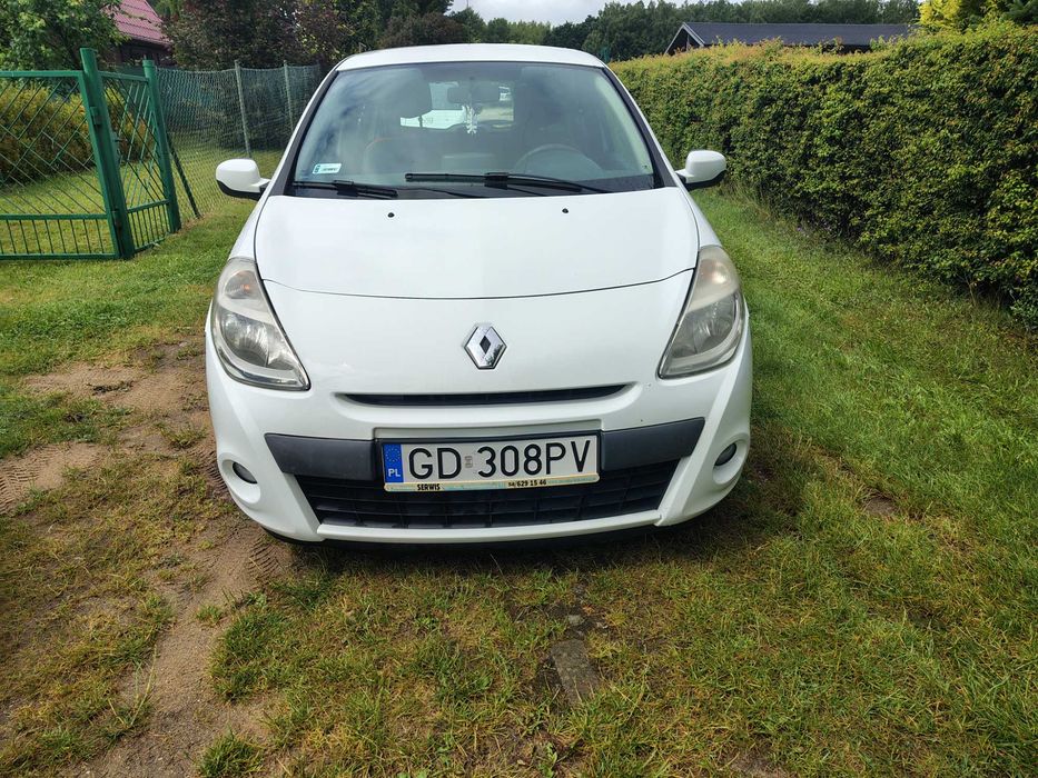 Sprzedam Renault Clio III , 1,5 dci , 3drzwiowy, zadbany i bardzo oszczędny