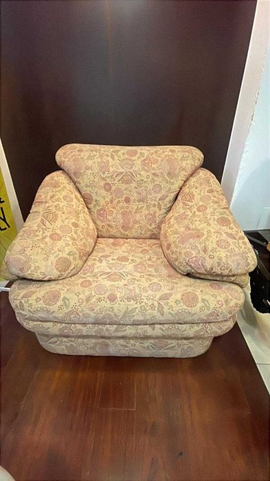 Sofa estilo antigo