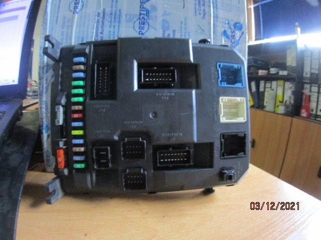 Caixa fusíveis / SAM / BSI PEUGEOT 207 SW (WK_)