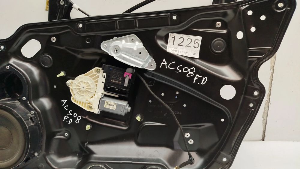 Elevador vidros frente direito VOLKSWAGEN Passat (3C2)