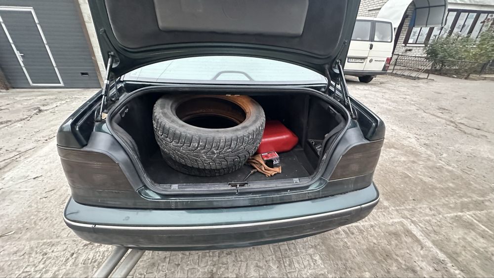 Бмв е39 автомат, чистый бензин