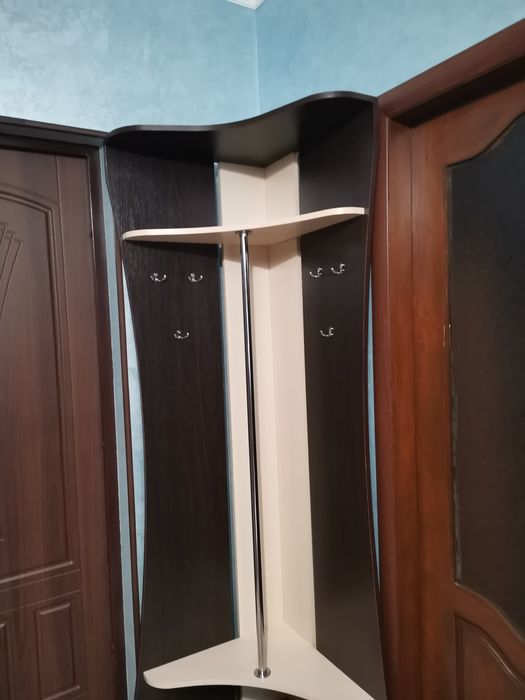 Маленький передпокій Прихожая Маленькая у відмінному стані