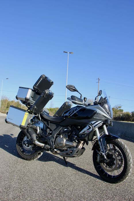 QJMOTOR SRT 600 SX | 2026 | 300 KM | 3 MALAS