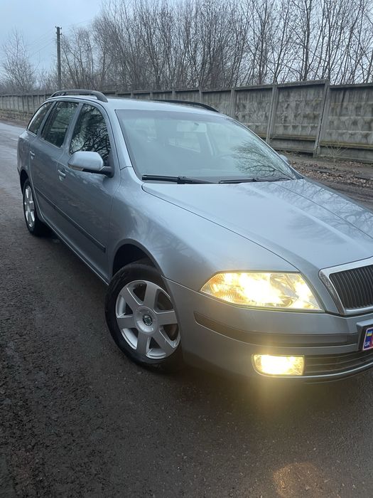 Шкода A5 1.6 • 188 тис пробіг • В рідній фарбі