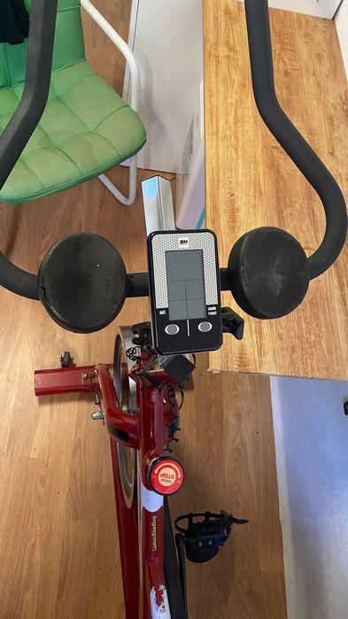 Stationary Bicycle436767684853780482