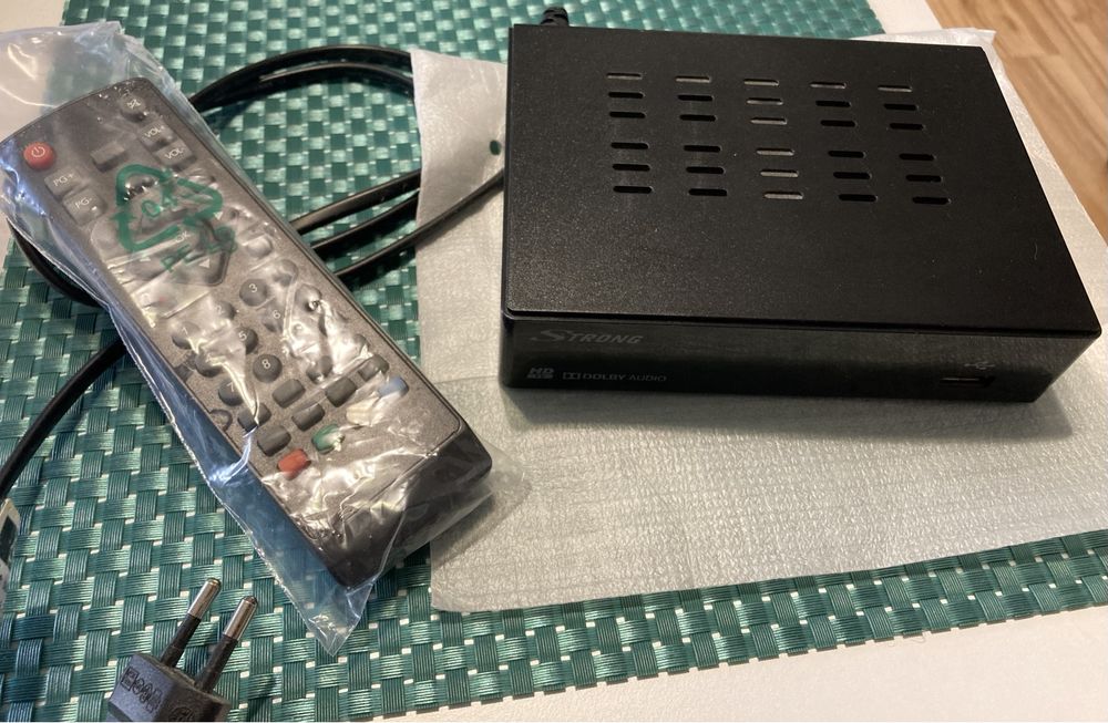 Dekoder dvbt strong pilot