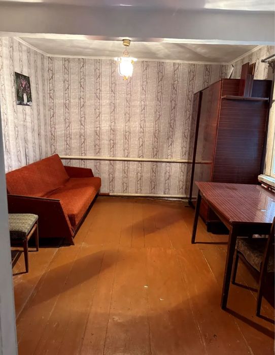 Продам будинок ( частина ) Ворзель вул.Яблунська 3