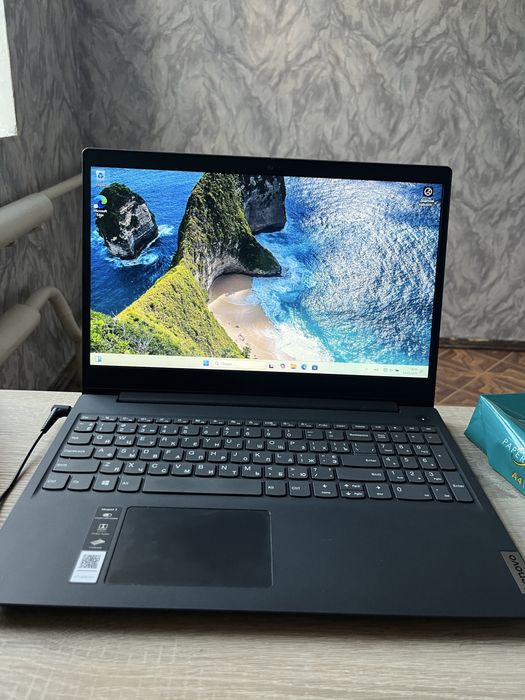 Ноутбук Lenovo Ideapad 3