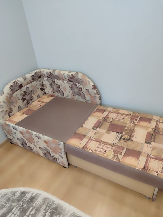 Дитячий розкладний диван