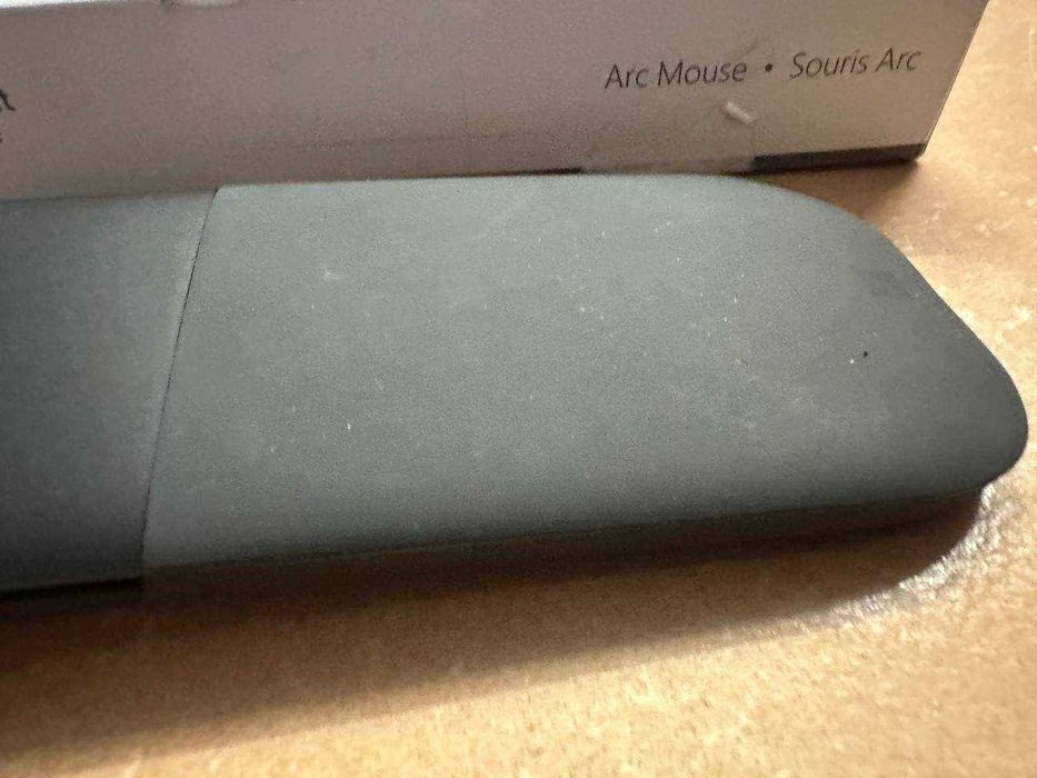 Myszka bezprzewodowa Microsoft Arc optyczna 1791 czarna