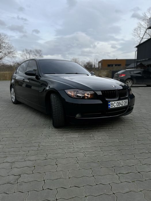 Bmw 320i 2007 2.0 бензин