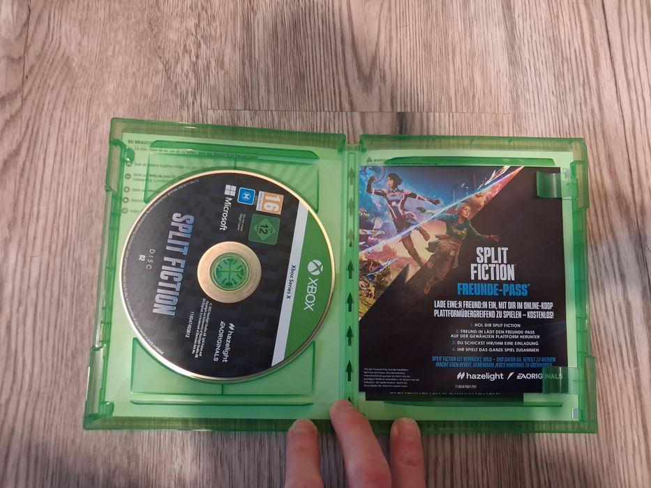 split ficrion xbox series x