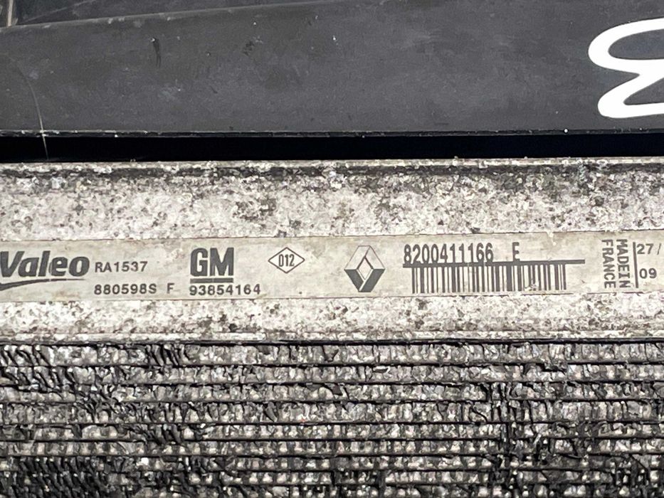 Radiador de água e ventilador Renault Trafic II 2.0DCI (2010)