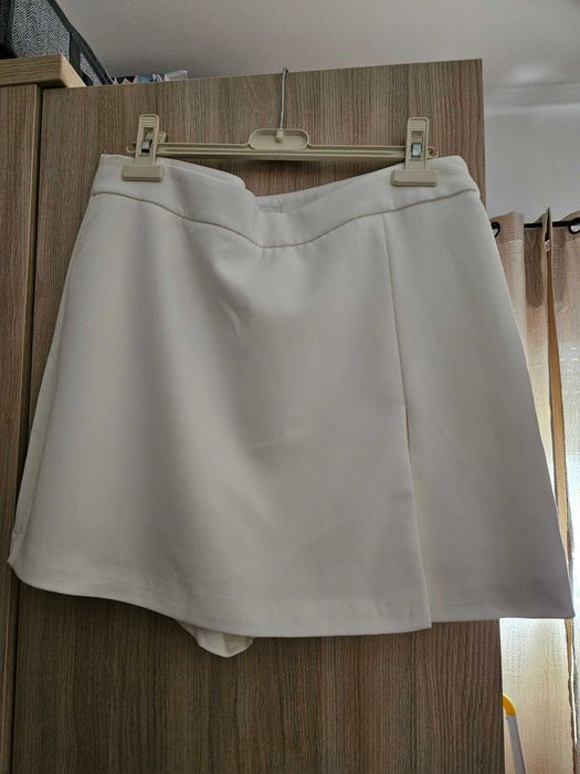 Calção saia branco