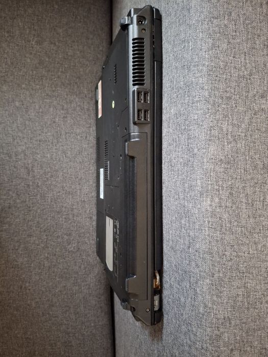 Продам ноутбук Asus F7Z