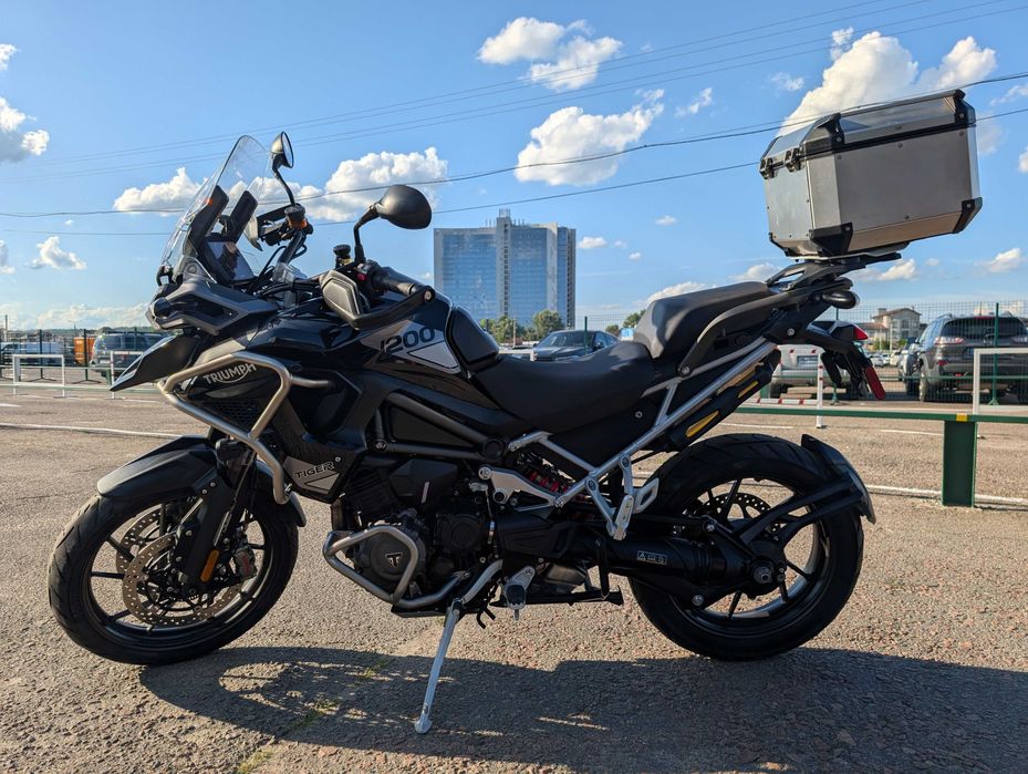 Мотоцикл Triumph Tiger 1200 2022 MoToBaZa