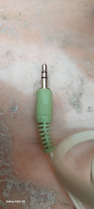 Vendo Colunas de som NGS
ideais para co