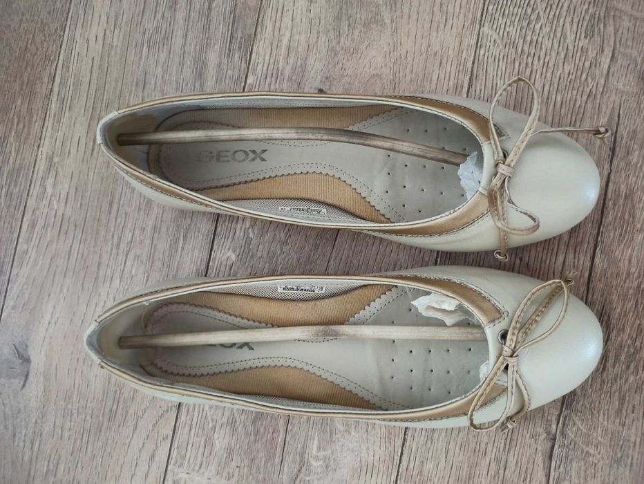 Туфли Geox, беж/золото бу