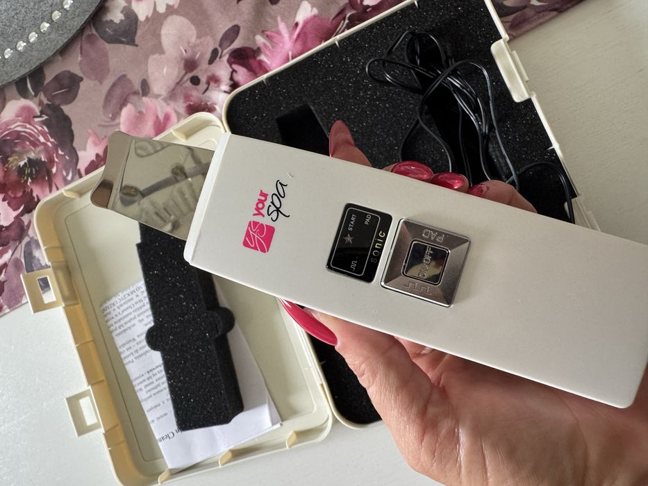 Peeling kawitacyjny Skin Cleaner KD-8000