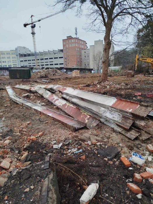 Продаються ферми металеві  15,7м та 12,4м (40 та 50 двотавр)