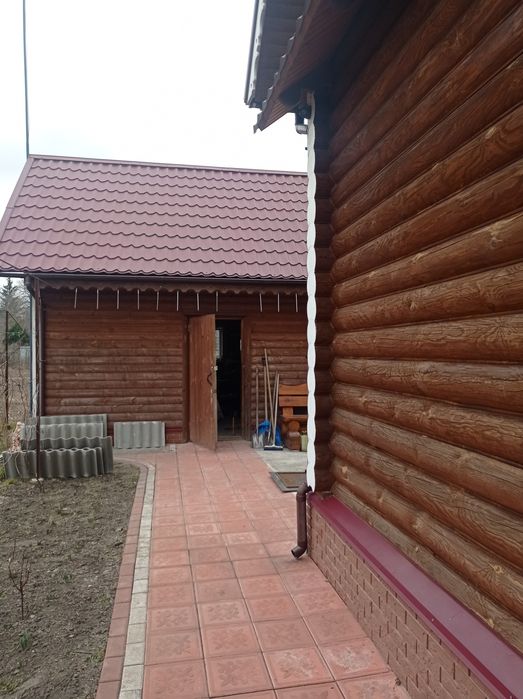 Продам НОВИЙ будинок на березі річки. Селище Сосниця.