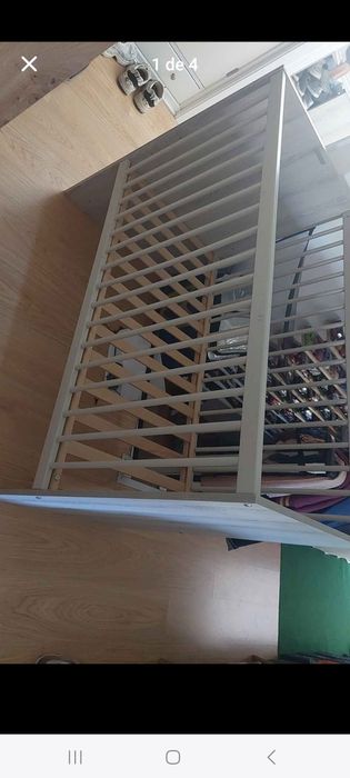 Cama de bebé + trocador