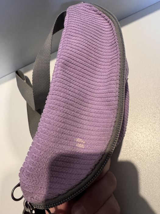 Бананка eastpak