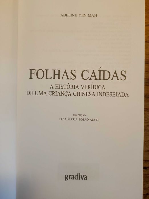 Folhas caídas, de Adeline Yen Mah