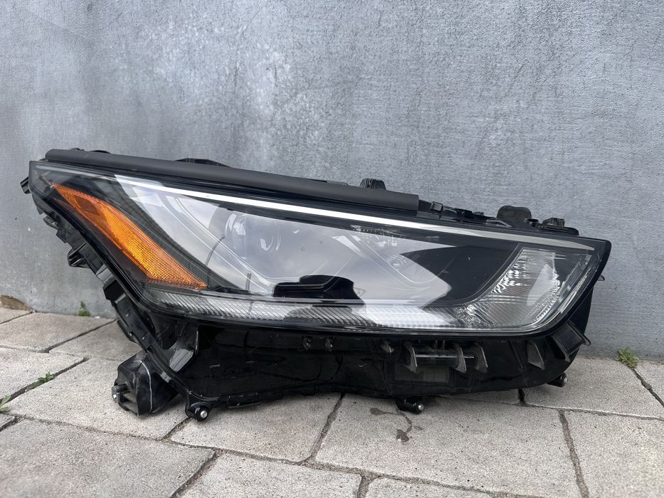 Toyota Hoghlander фара оригінал тойота фари
