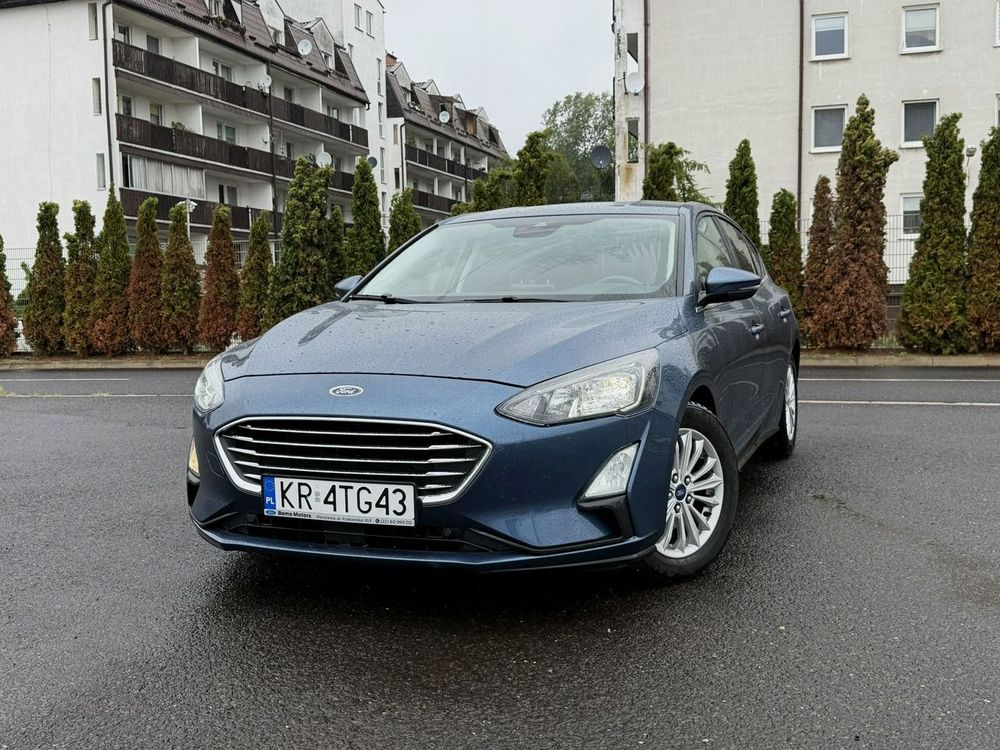 Ford Focus 1.0 EcoBoost Hybrid TITANIUM DESIGN