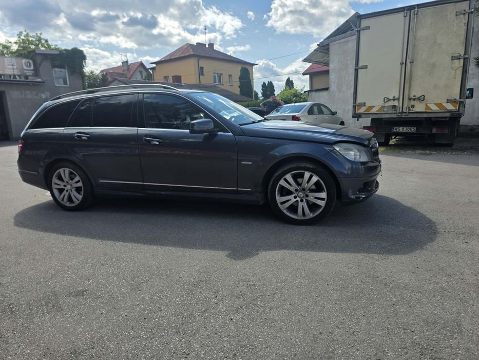 Mercedes    w204