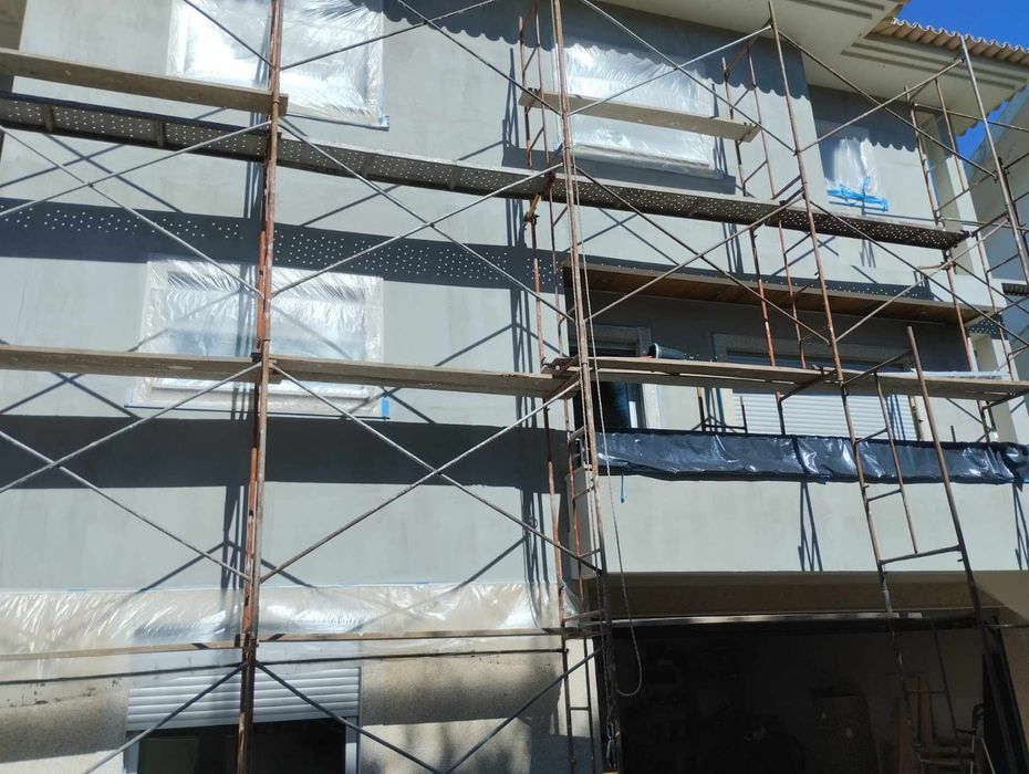 Remodelações & Construção Civil 

Qualidade, Rigor e Acabamentos Profissionais

Realizamos trabalhos de construção civil e remodelação com elev