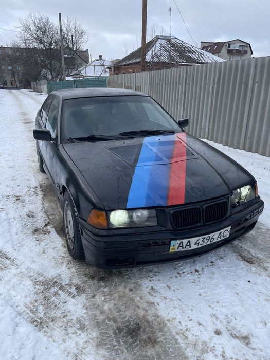 Продам бмв е36 1.8 бензин