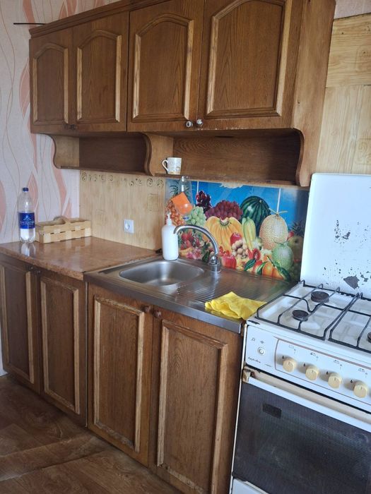 Продаж 3-кімнатної квартири з гаражем у м. Ланівці.