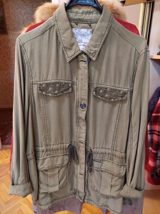 Продам рубашку нова