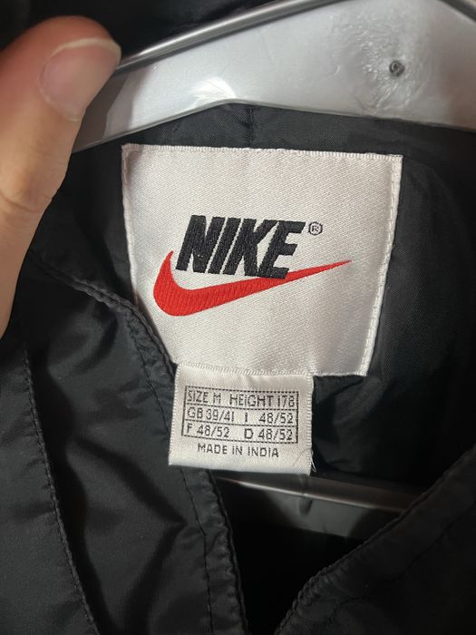 Casaco Nike Vintage 90s Preto/Vermelho