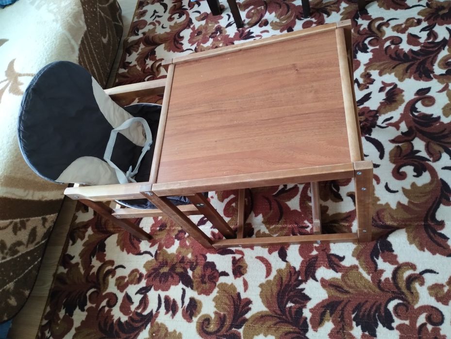 Стільчик-трансформер для годування немовлят