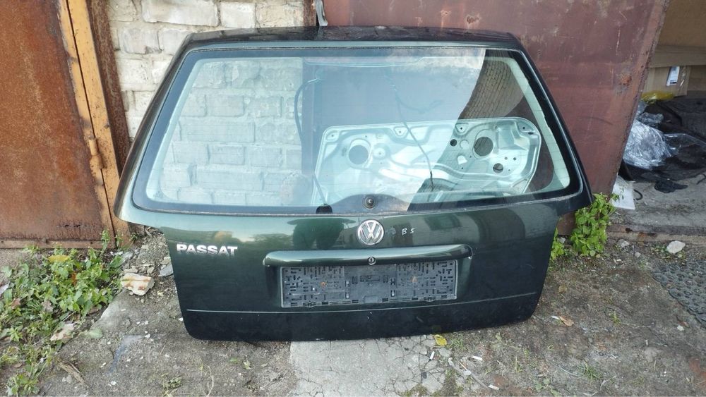 Кришка багажника пасат б5
