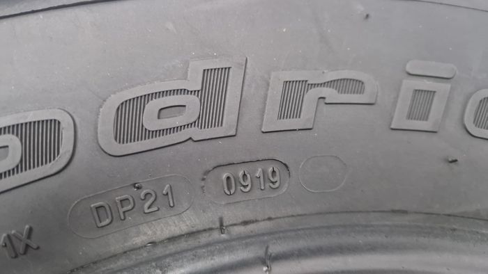 Opony BFGoodrich MudTerain T/A km2   255/75R17
