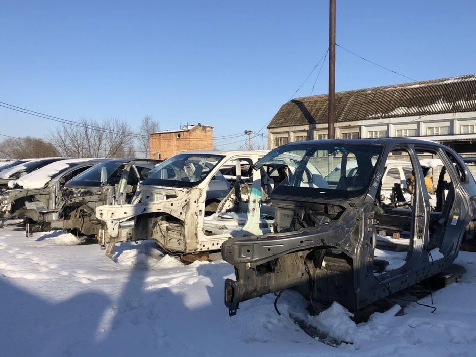 Разборка БМВ Х5 Е53 Е70 F15 F10 Е83 двери Розборка BMW X5 E70 Автошрот